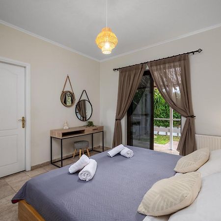 Villa Palmeras Soroni المظهر الخارجي الصورة