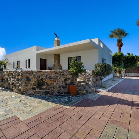 Villa Palmeras Soroni المظهر الخارجي الصورة