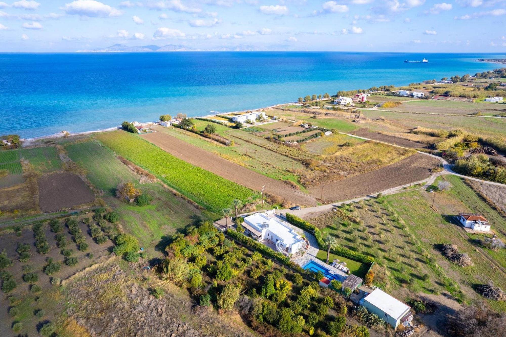 Villa Palmeras Soroni المظهر الخارجي الصورة